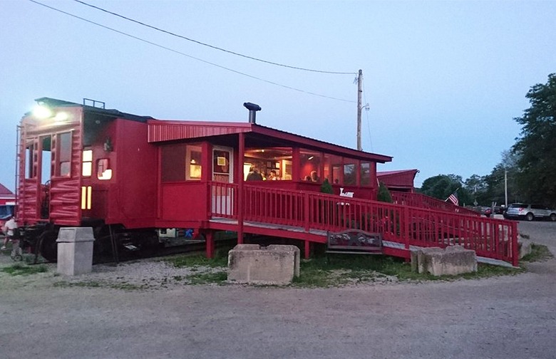 Best Ice Cream Stand: Toots Ice Cream (North Yarmouth) 