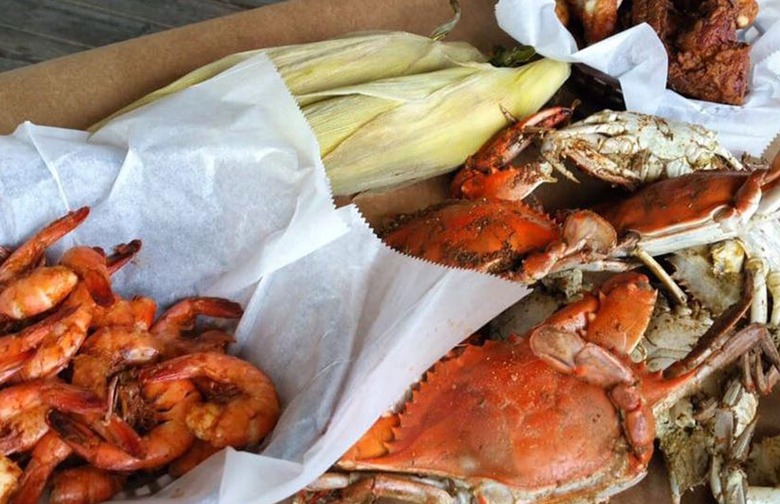 Best All-You-Can-Eat Deal: Hooper's Crab House (West Ocean City)