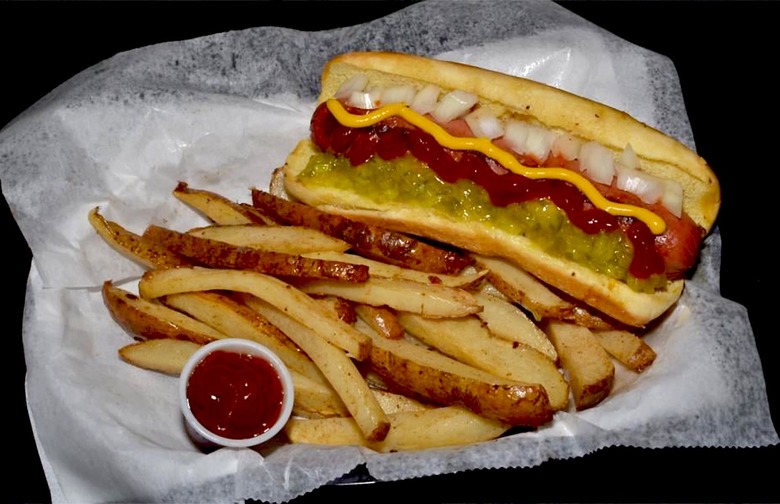 Best Hot Dog: Swan Dogs (Biloxi) 