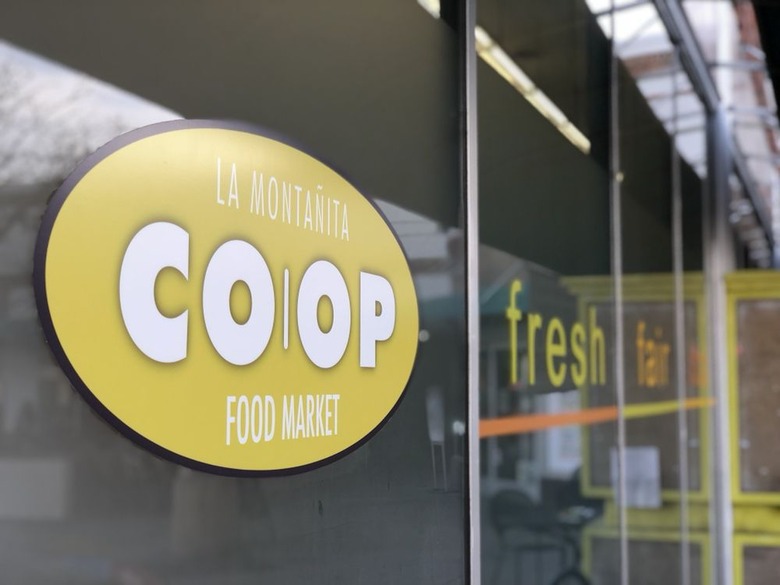 Best Grocery Store: La Montañita Co-op