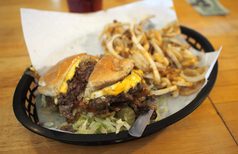 Best Burger: Nic's Grill (Oklahoma City)