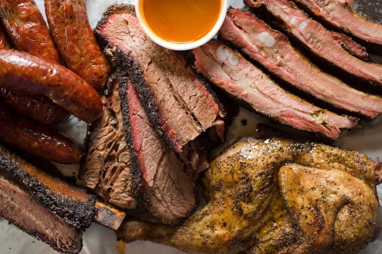 Best Ribs: Louie Mueller Barbecue (Taylor)