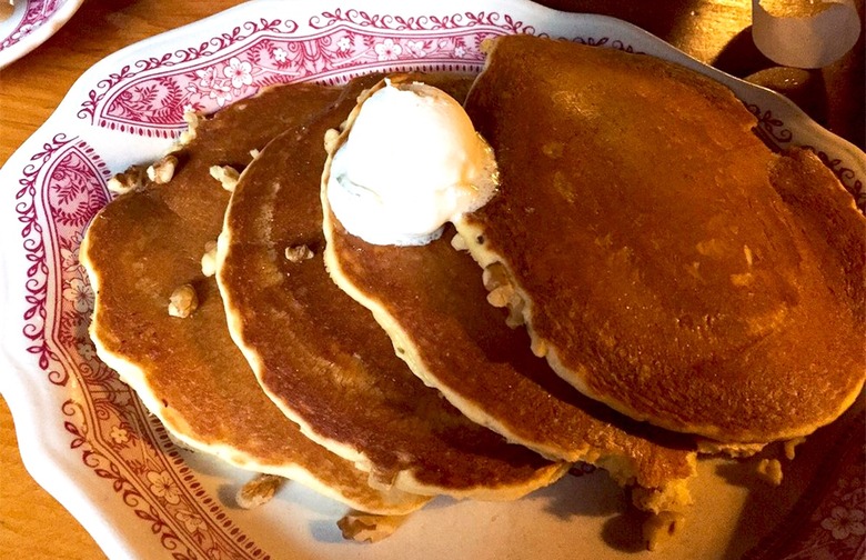 Best Pancakes: Maple Sugar and Vermont Spice (Mendon) 