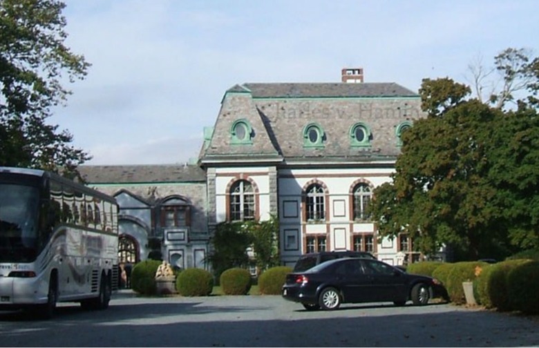 Rhode Island: Belcourt Castle (Newport) 