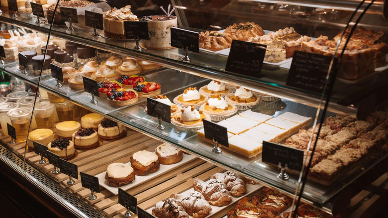 Nichole's Fine Pastry counter