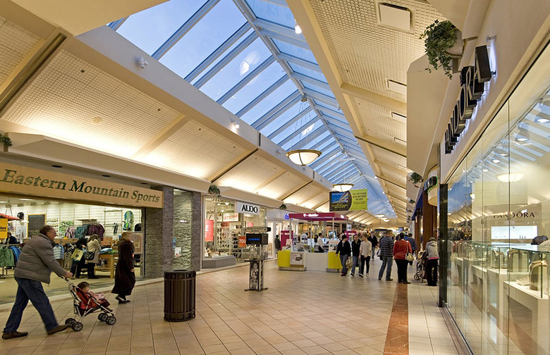 New Hampshire: The Mall of New Hampshire, Manchester