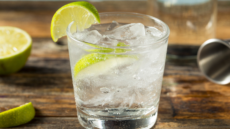 Club soda and lime in glass