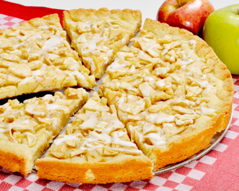 Apple Cinnamon Cookie Pie