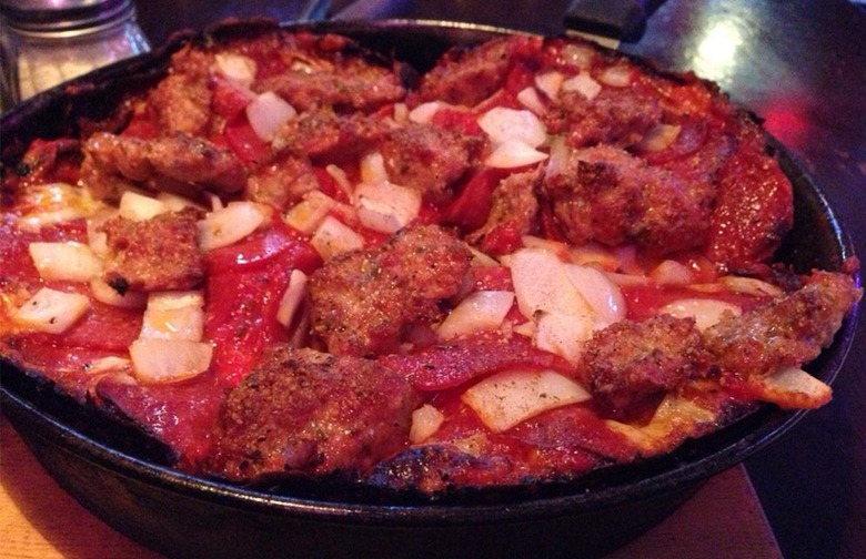 Illinois: Pequod's (Chicago)