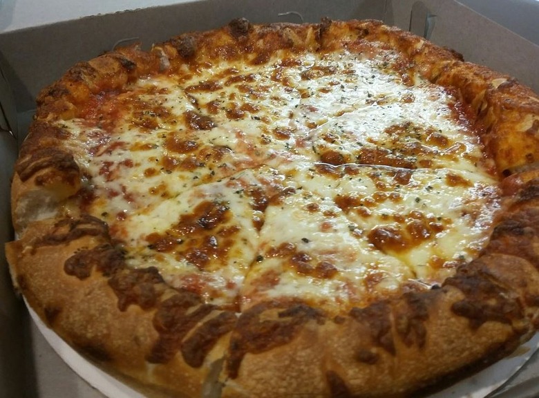 New Hampshire: Tilton House of Pizza (Tilton)