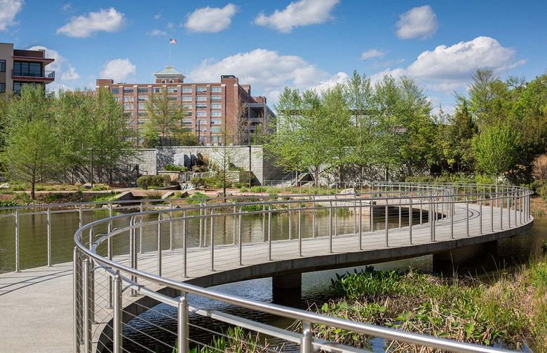 Georgia: Fourth Ward Park, Atlanta