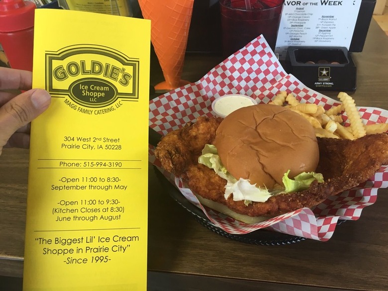 Iowa: Pork Tenderloin, Goldie's Ice Cream Shoppe (Prairie City)