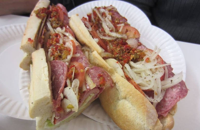 New Jersey: Italian, White House Subs (Atlantic City) 