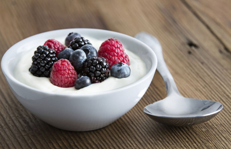 Greek Yogurt with Berries and Chia Seeds