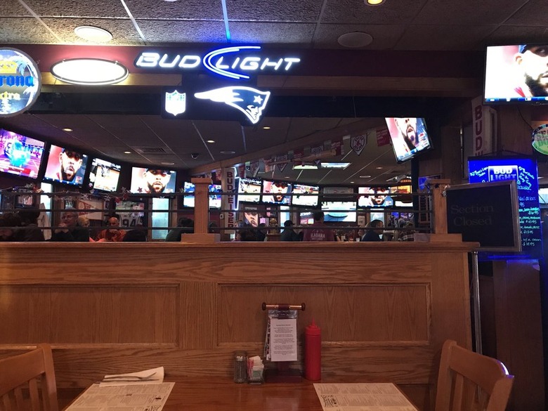 Billy's Sports Bar and Grill (Manchester, New Hampshire)