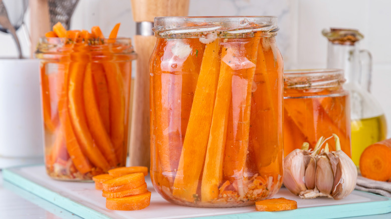 Carrots in jars