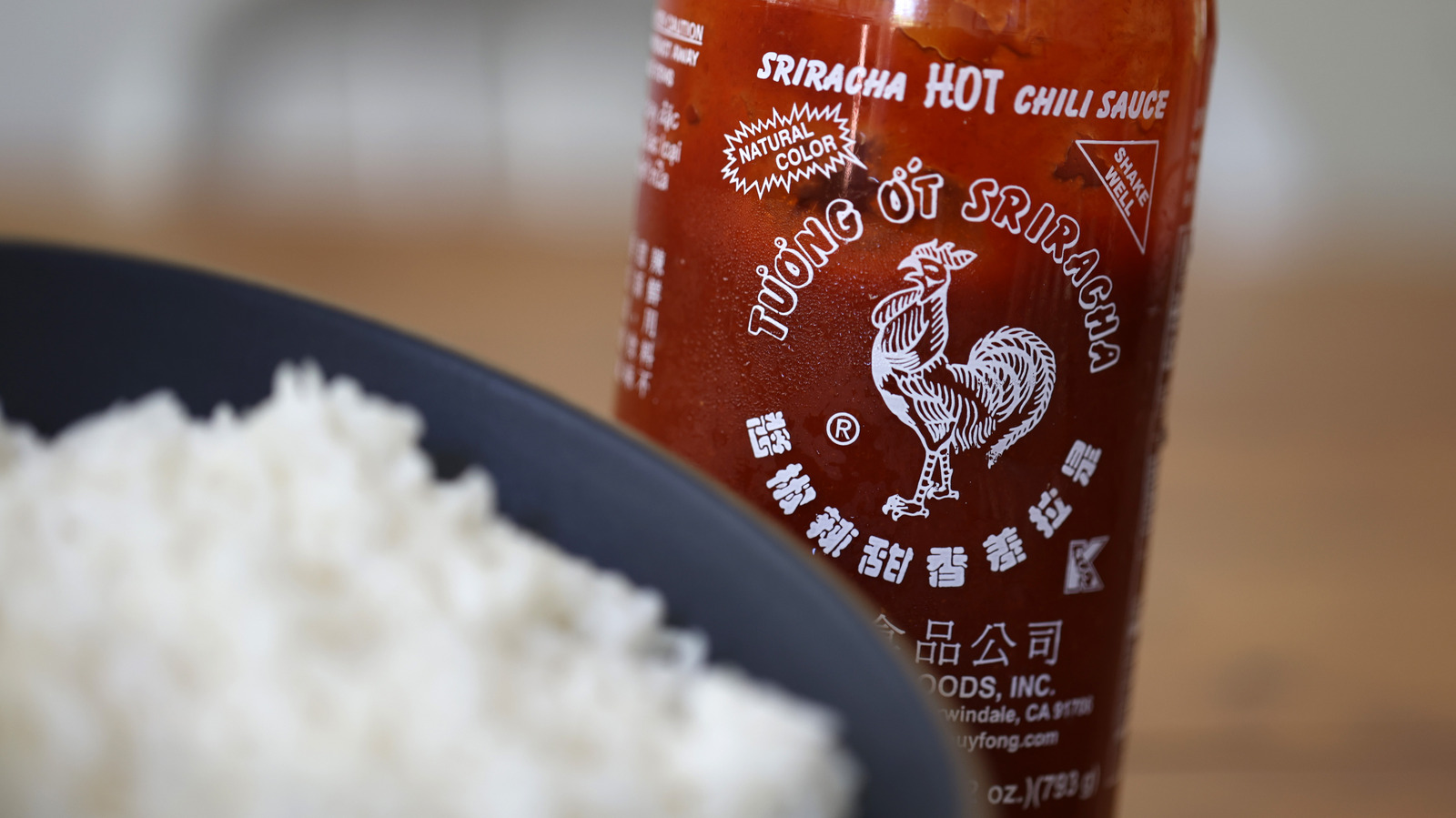 the-best-substitute-for-sriracha-if-you-don-t-have-the-real-stuff