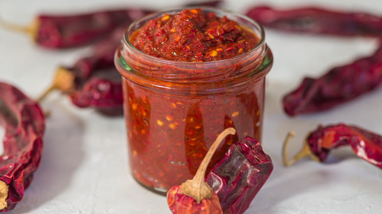 jar of harissa 