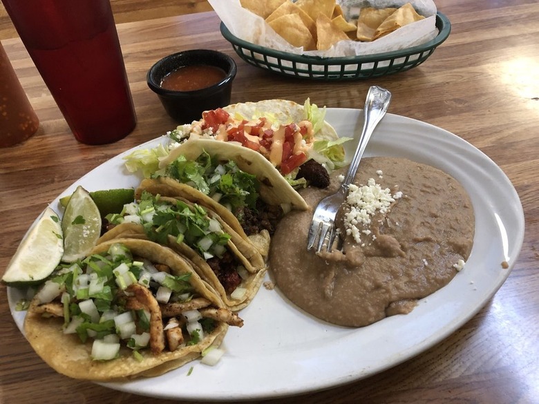 Missouri: Campechano, La Tejana Taqueria (St. Louis)