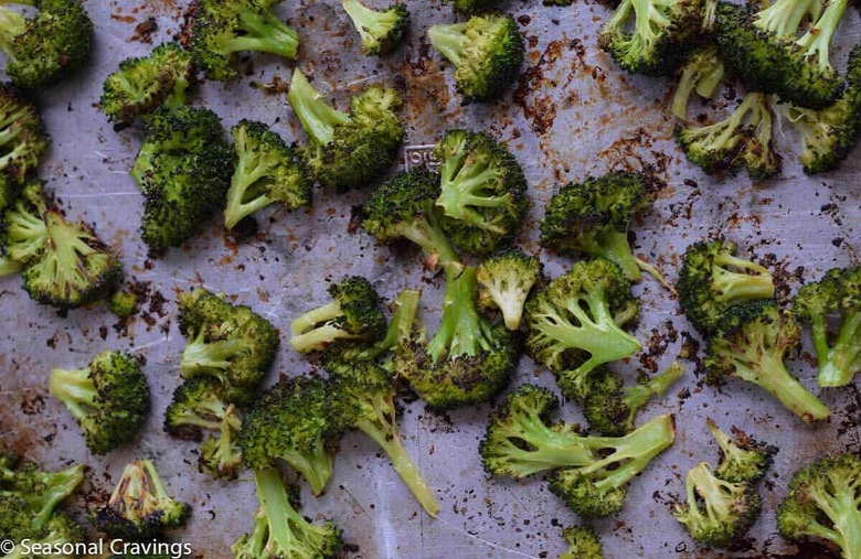 Easy Roasted Broccoli 