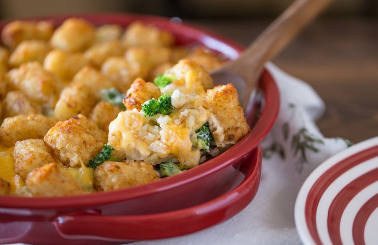 Cheesy Broccoli Tater-Topped Casserole