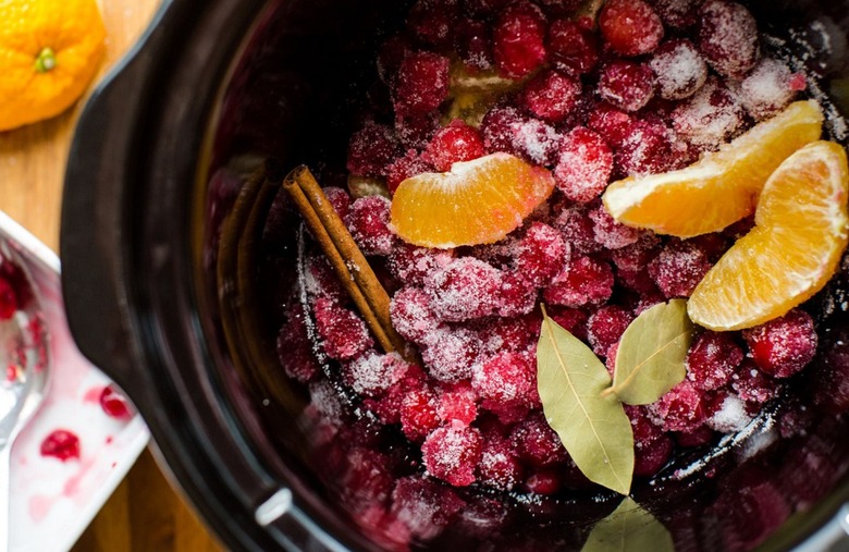 Slow Cooker Cranberry Sauce 