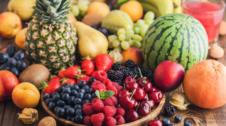 Assortment of fruit