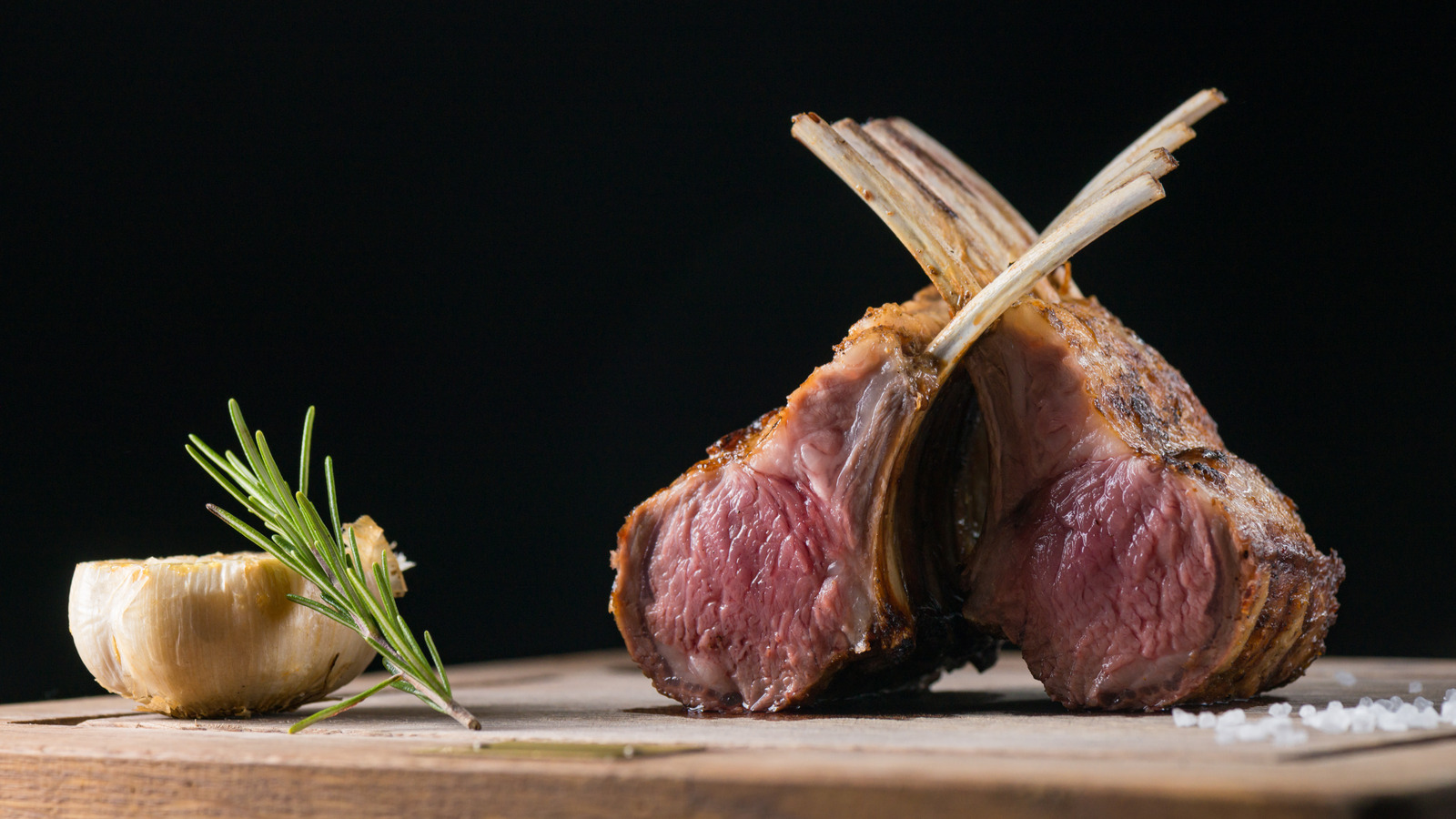 The Best Way To Get A Perfectly Medium-Rare Rack Of Lamb