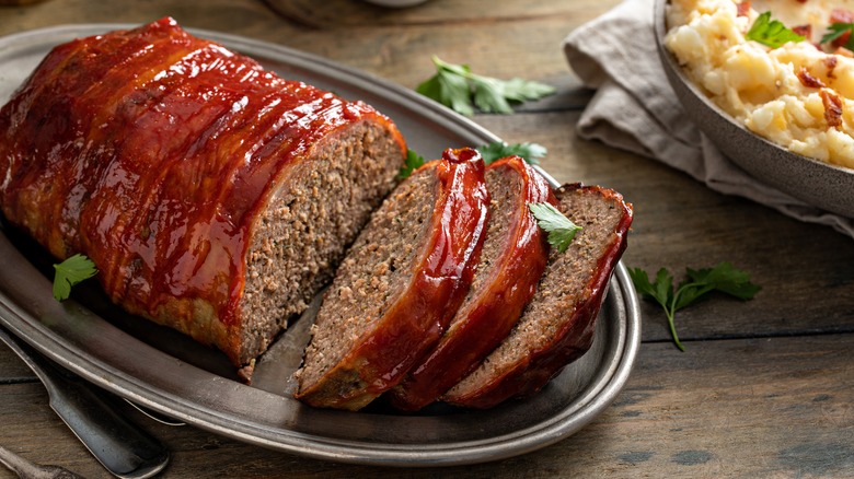 meatloaf sliced from loaf