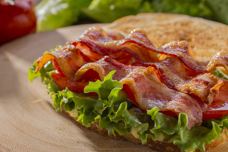 BLT With Balsamic Mayonnaise