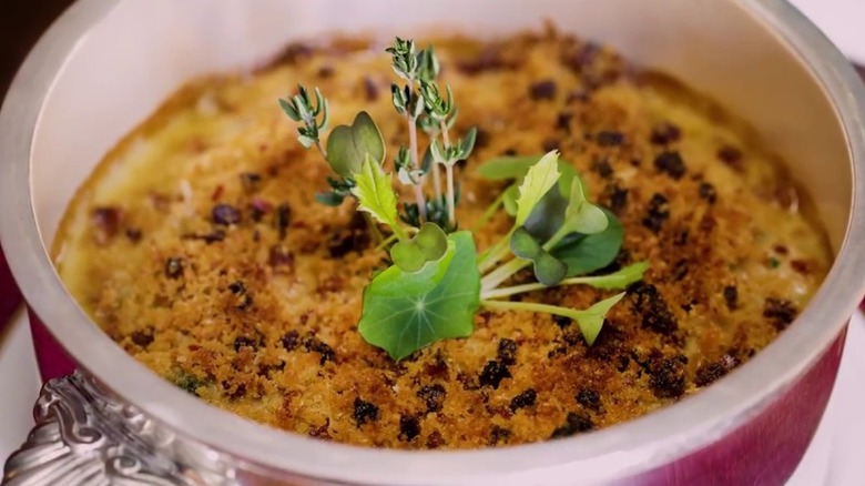 Pheasant crumble pie