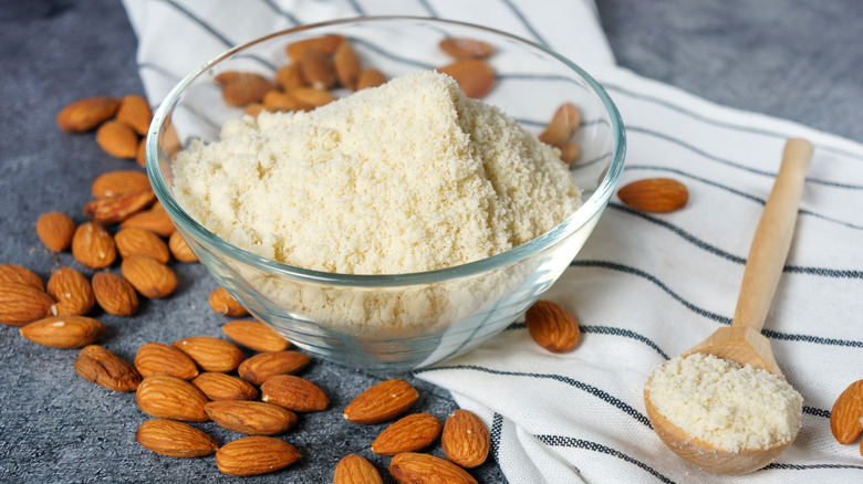 almond flour and raw almonds