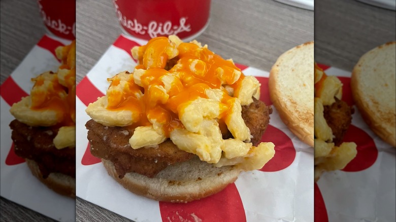 chick-fil-a buffalo mac and cheese sandwich