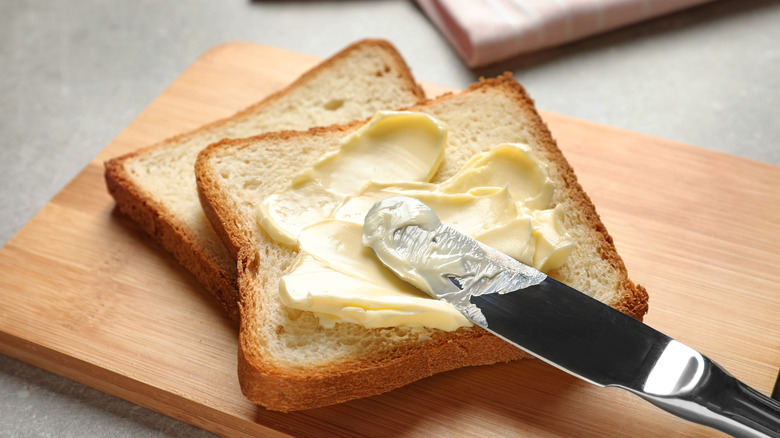 One Click Butter Cutter - The Gadgeteer