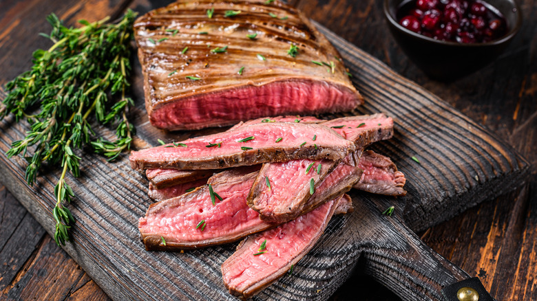 thinly-sliced flank steak