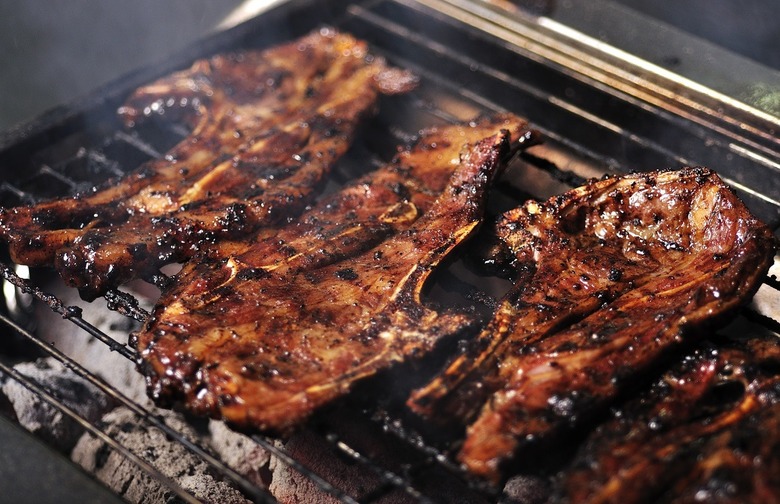 Grilled Lamb Chops With Kokkari Dressing