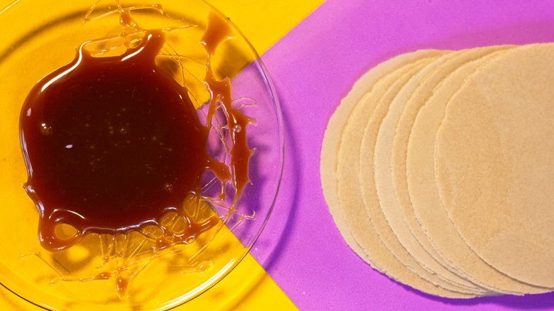 Mexican cajeta and wafers