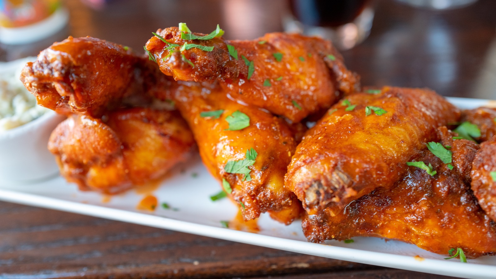 the-complicated-and-fascinating-story-behind-the-origin-of-buffalo-wings