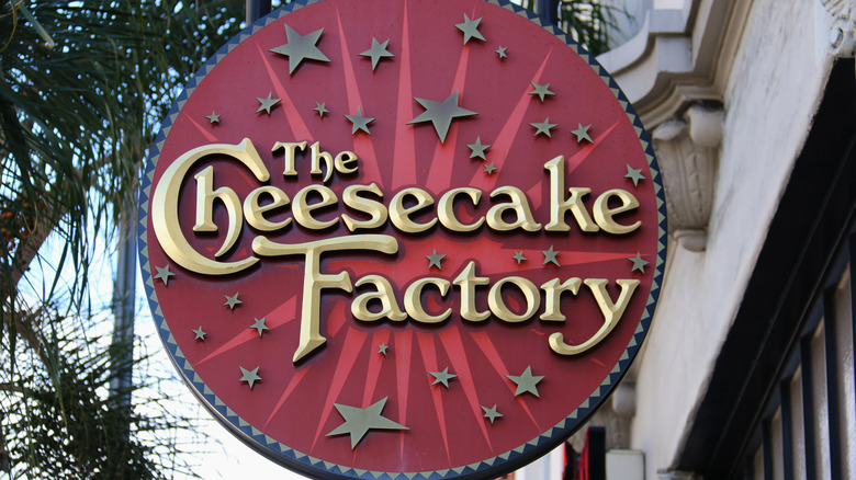 The Cheesecake Factory sign