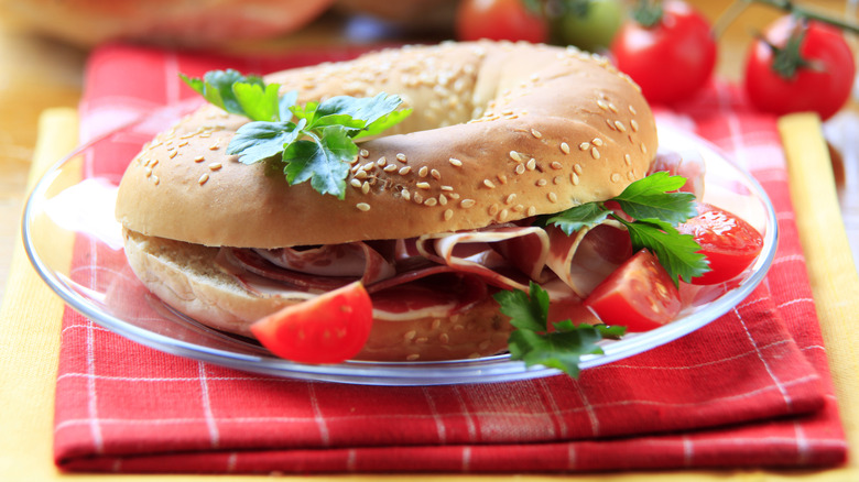 Sandwich made with bagel thins