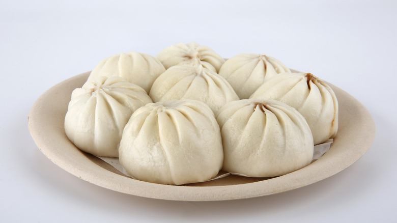 Plate of steamed bao