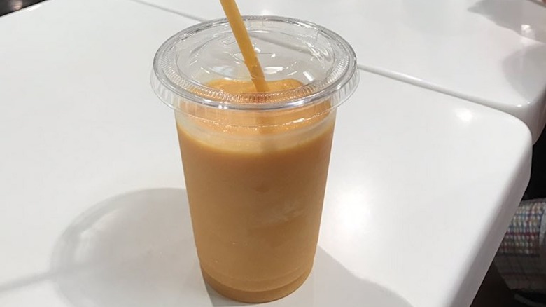 The Costco Food Court #39 s New Mango Smoothie Is A Major Letdown