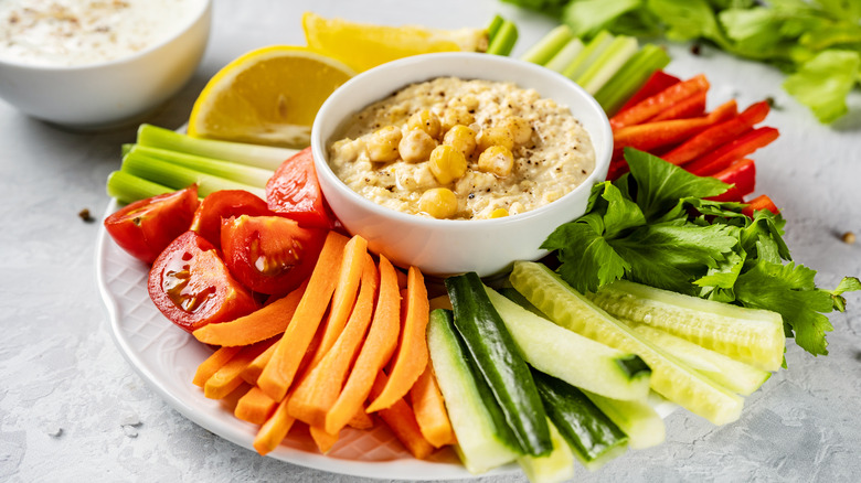 Vegetable platter with hummus