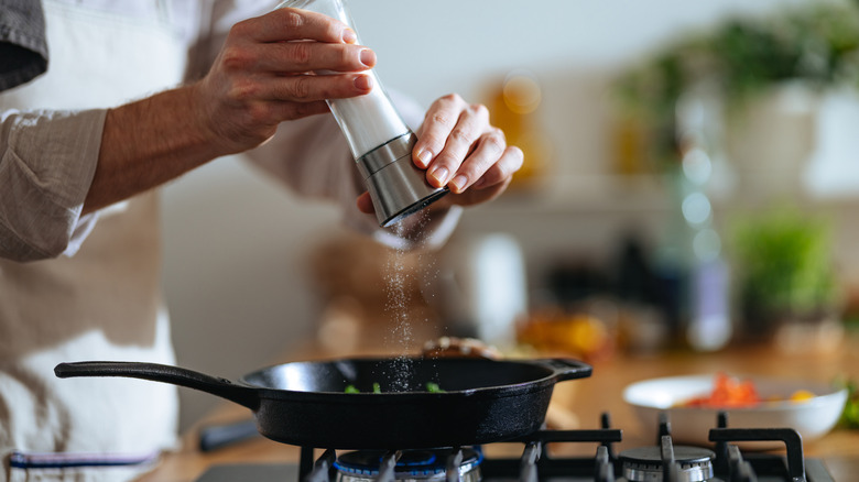 Salting a pan