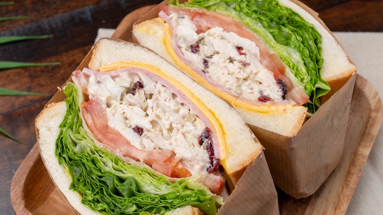 chicken salad sandwich