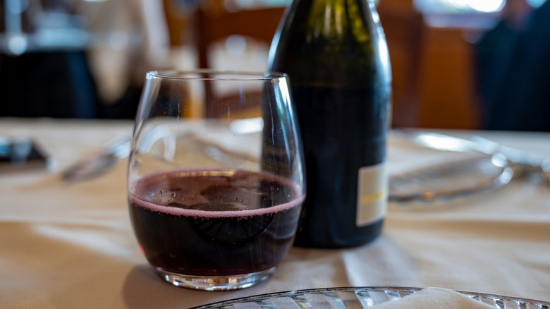 Bottle and glass of Lambrusco