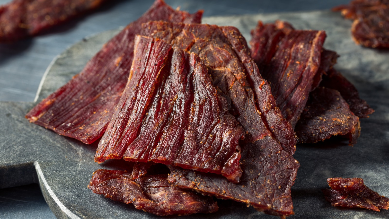 The Best Way to Slice Beef Jerky