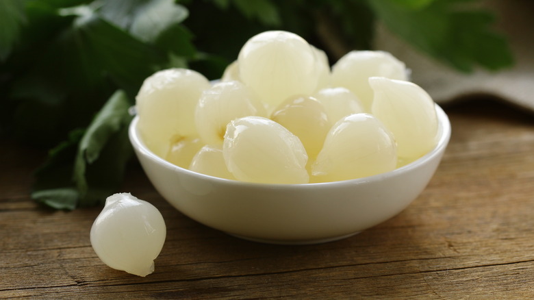 Pearl onions in a bowl