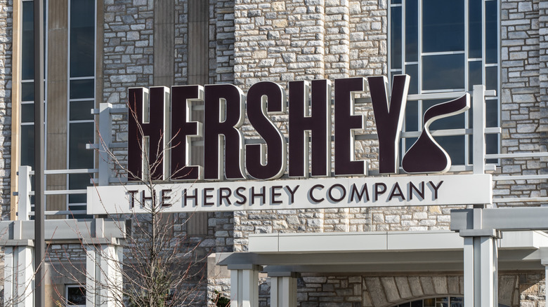 Hershey sign