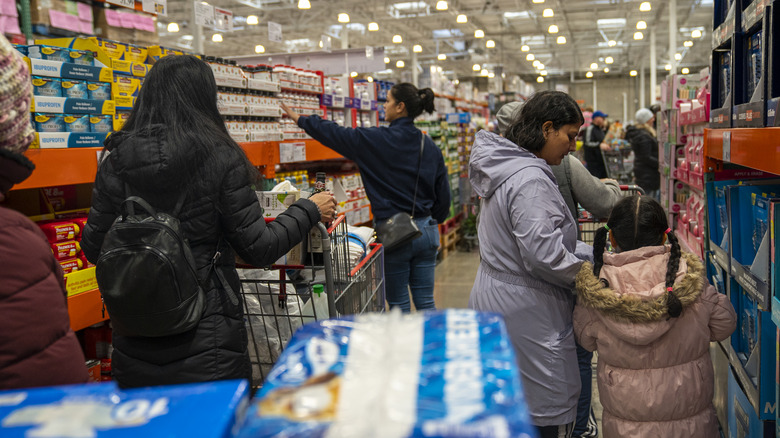 Costco shoppers